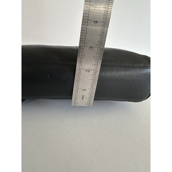 Vintage Etienne Aigner Flap Sling Bag Croc Embossed Black Leather 80s 90s Preppy - Picture 9 of 14